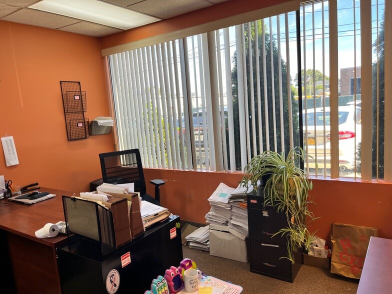 More Photos Of 3508-3520 Hargale Rd, Oceanside Warehouse For Lease