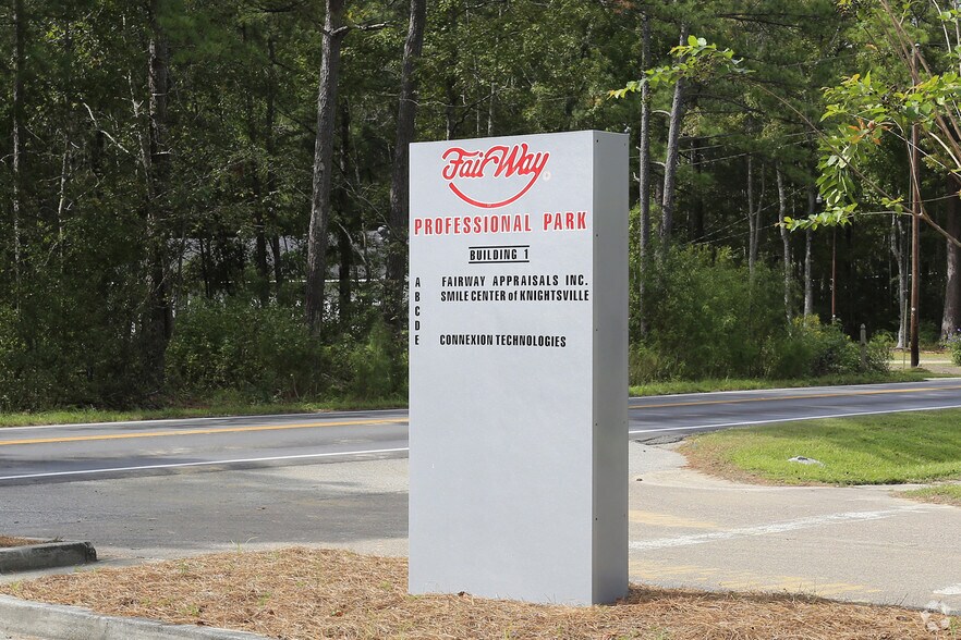 More Photos Of 100 Omalley Dr, Summerville Office For Sale