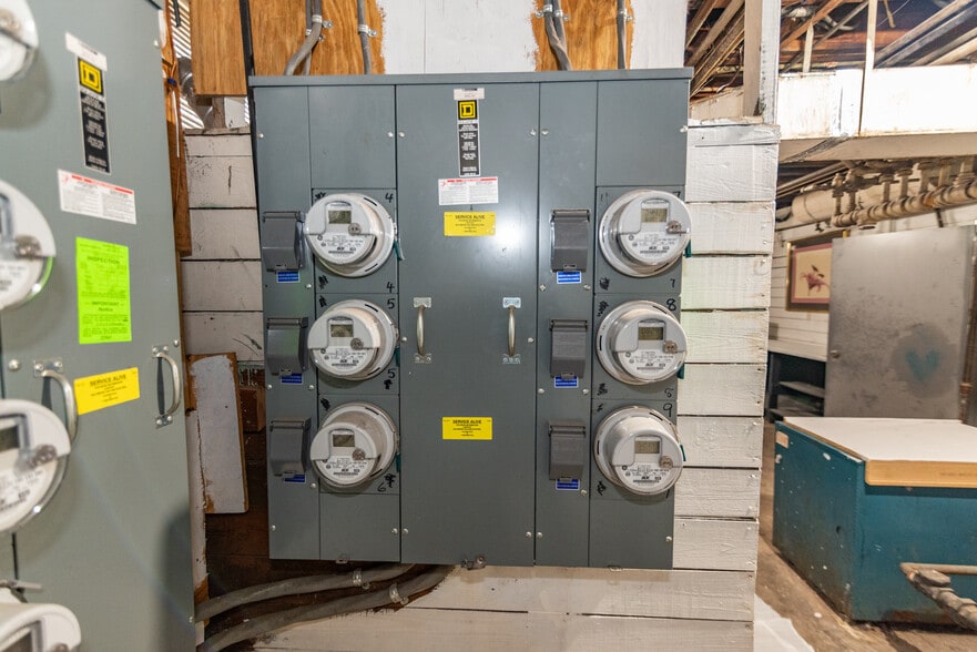 More Photos Of 1605 Homestead St, Baltimore Apartments For Sale