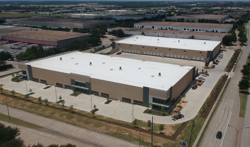 Primary Photo Of 2030 E Arbrook Blvd, Arlington Warehouse For Lease