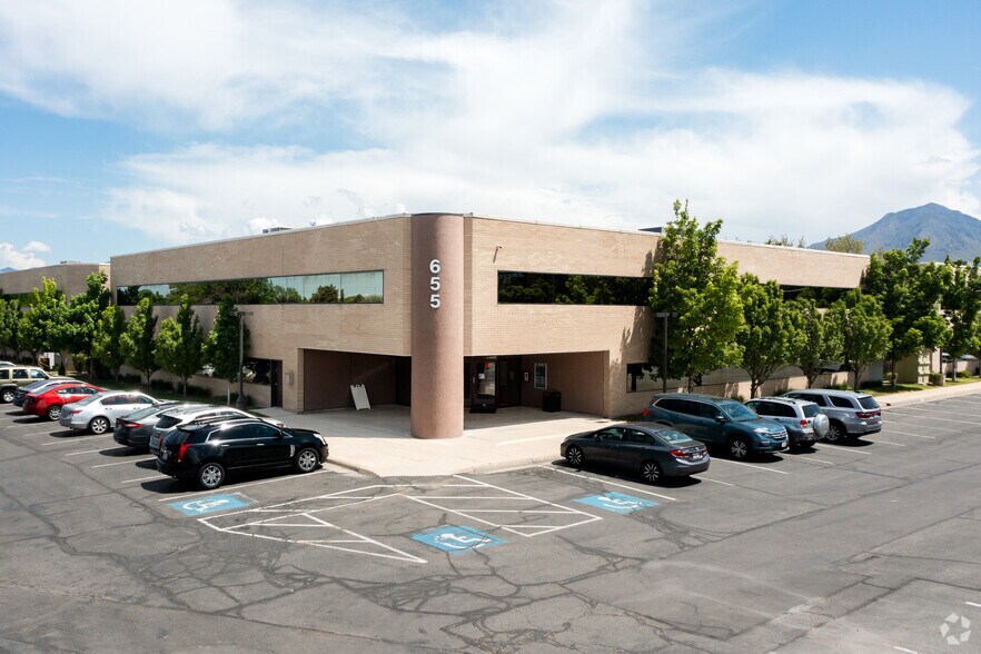 More Photos Of 4444 S 700 E, Salt Lake City Unknown For Lease