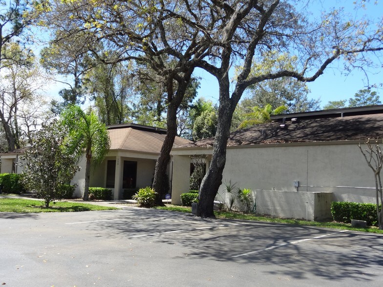 More Photos Of 151 Sabal Palm Dr, Longwood Office For Lease