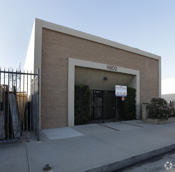 More Photos Of 11800 Sheldon St, Sun Valley Warehouse For Lease