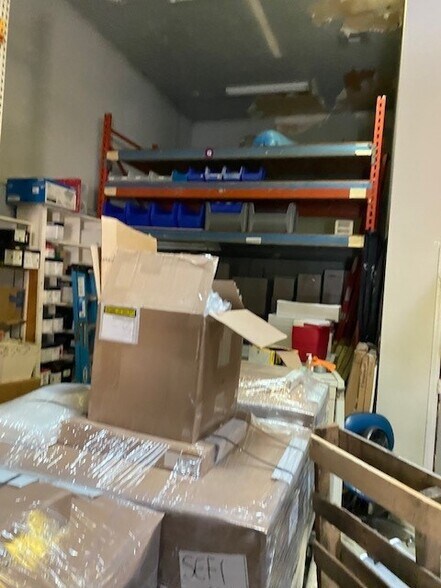 More Photos Of 1021 W Fairbanks Ave, Winter Park Freestanding For Sale