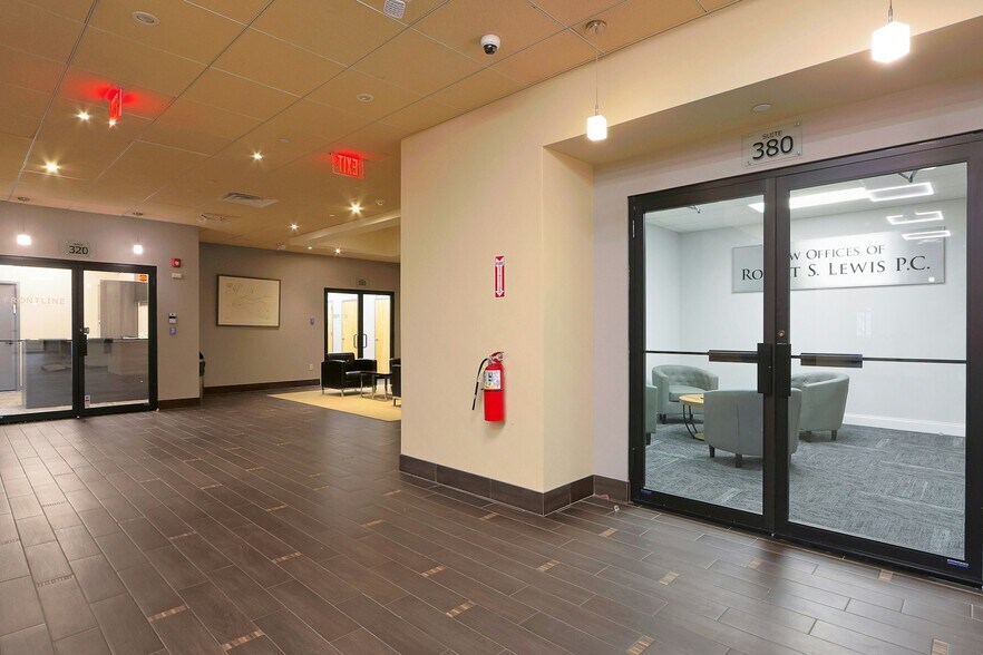 More Photos Of 100 Dutch Hill Rd, Orangeburg Medical For Lease