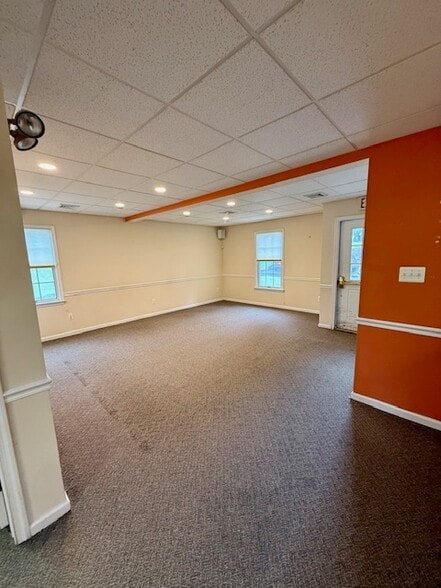 More Photos Of 1098 Washington Crossing Rd, Washington Crossing Medical For Lease