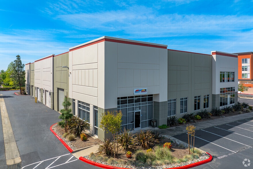 More Photos Of 4750-4794 Duckhorn Dr, Sacramento Research And Development For Lease
