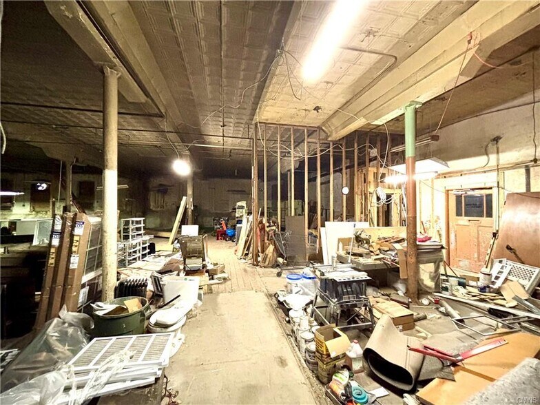 More Photos Of 10 South St, Auburn Office For Sale