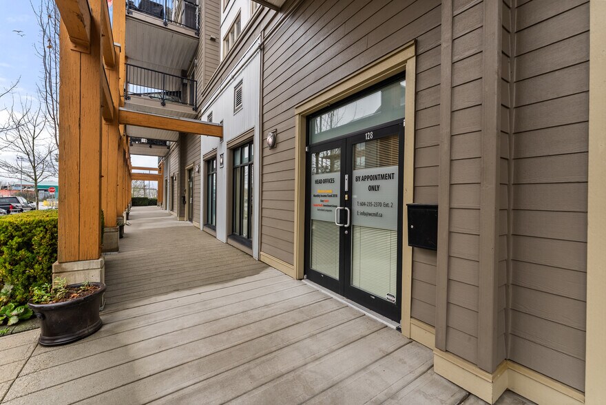 More Photos Of 6033 London Rd, Richmond Apartments For Sale