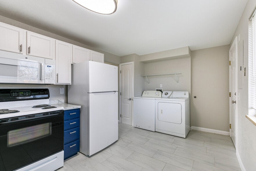 More Photos Of 4510 Everett Ct, Wheat Ridge Apartments For Sale