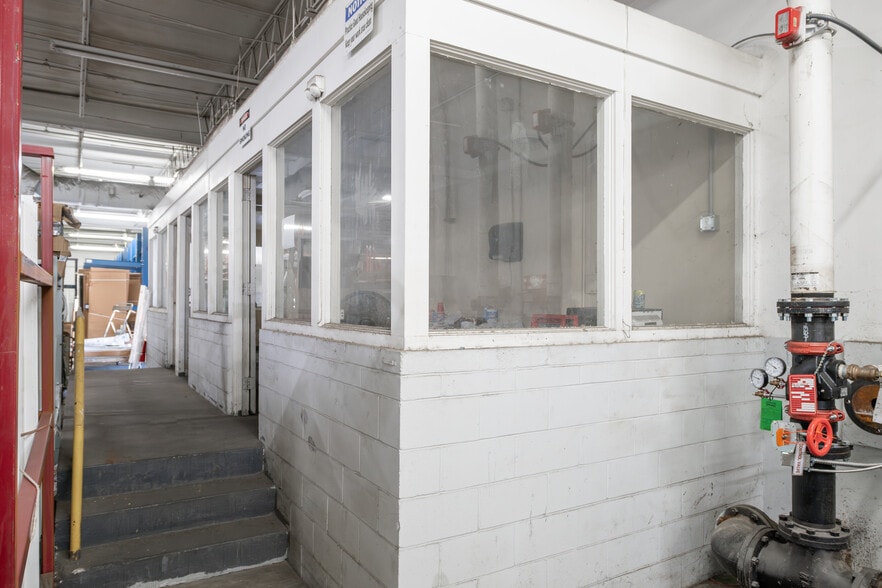 More Photos Of 243-245 N Lane Ave, Jacksonville Service For Sale