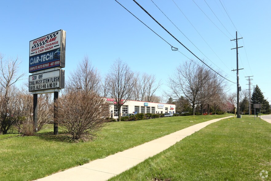 More Photos Of 51300-52300 W Huron River Dr, Belleville Auto Repair For Lease
