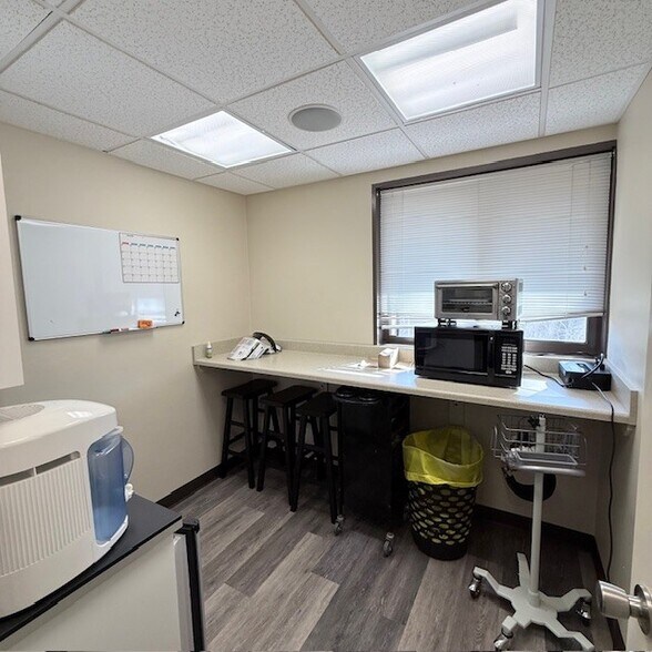 More Photos Of 2202 N Berkshire Rd, Charlottesville Medical For Sale
