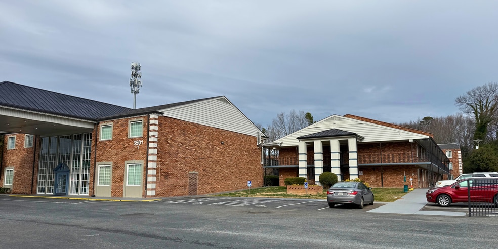 More Photos Of 3501 E Independence Blvd, Charlotte Apartments For Sale