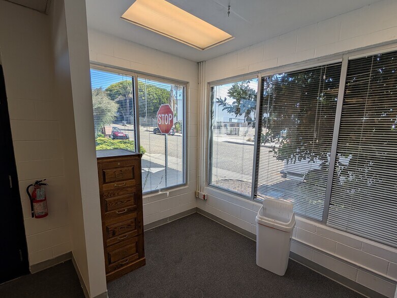 More Photos Of 930 Huber St, Grover Beach Warehouse For Lease