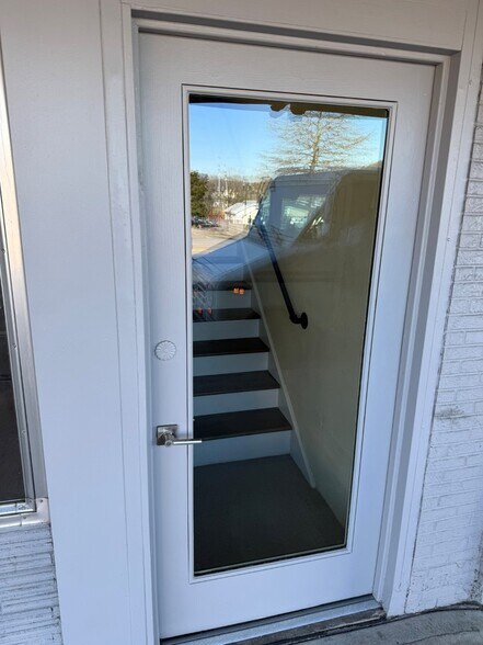 More Photos Of 221 W Main St, Woodbury General Retail For Sale