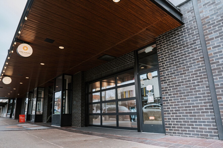 More Photos Of 285 Liberty St, Salem Storefront Retail Office For Lease