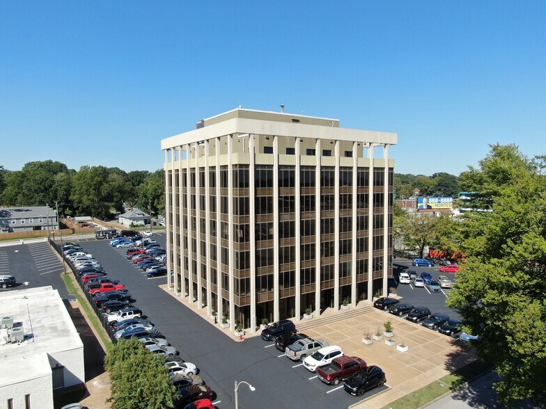 More Photos Of 2714 Union Avenue Ext, Memphis Office For Sale