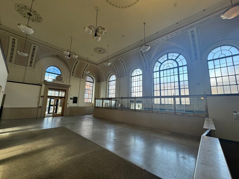 More Photos Of 133 N Main St, Port Chester Freestanding For Lease
