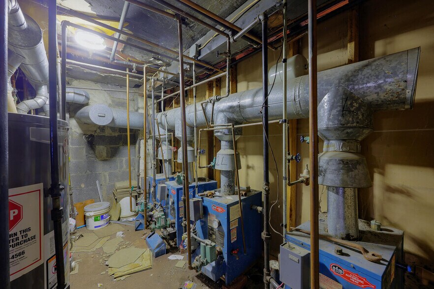 More Photos Of 150 Dayton St, Newark Multifamily For Sale