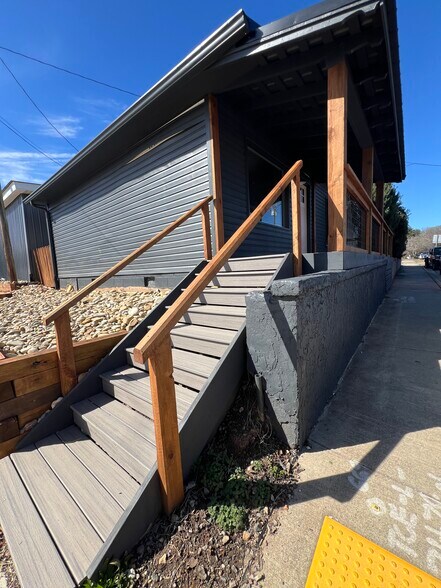 More Photos Of 943 Highway 64 Business, Hayesville Office Residential For Sale