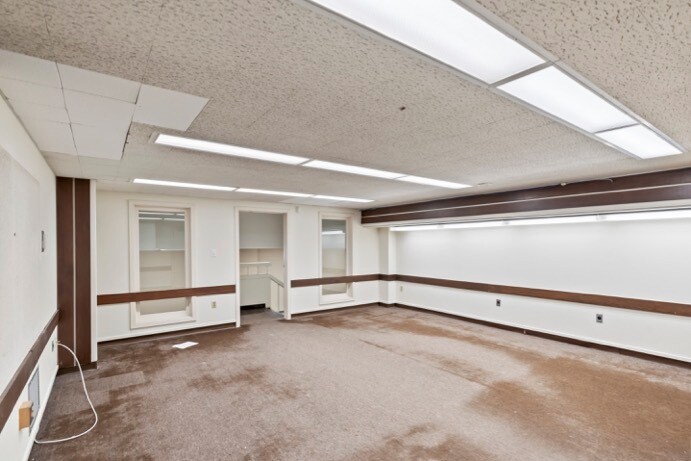 More Photos Of 2411 Santa Clara Ave, Alameda General Retail For Sale