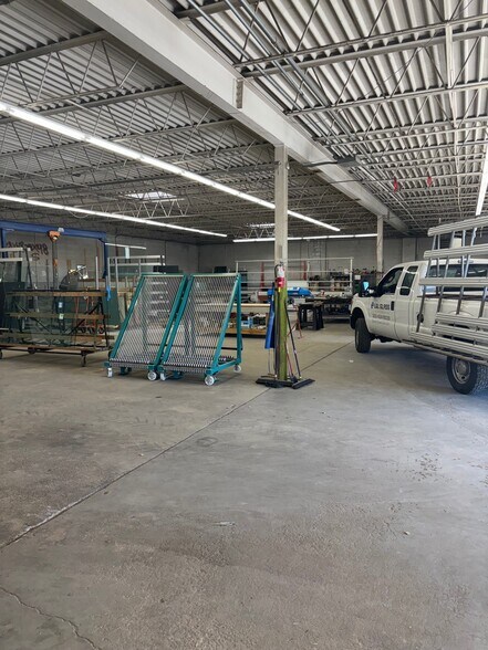 More Photos Of 995 W Iliff Ave, Denver Manufacturing For Sale