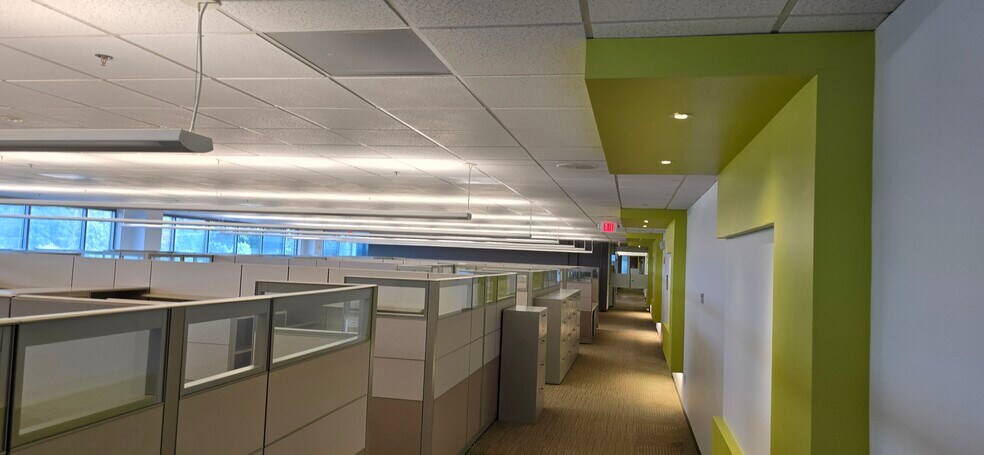 More Photos Of 1130 Sanctuary Pky, Alpharetta Office For Lease