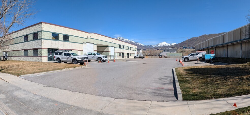 Primary Photo Of 14807 Heritagecrest Way, Bluffdale Manufacturing For Lease
