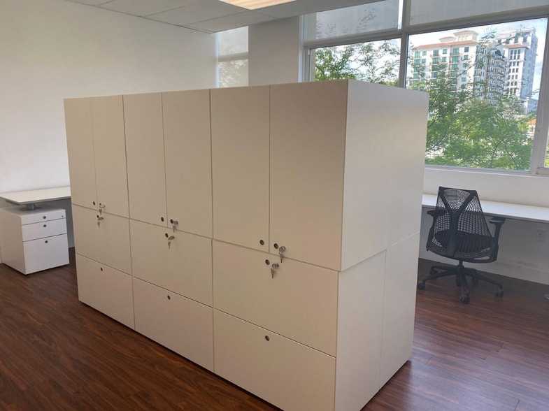 More Photos Of 1607 Ponce de Leon, Coral Gables Apartments For Sale