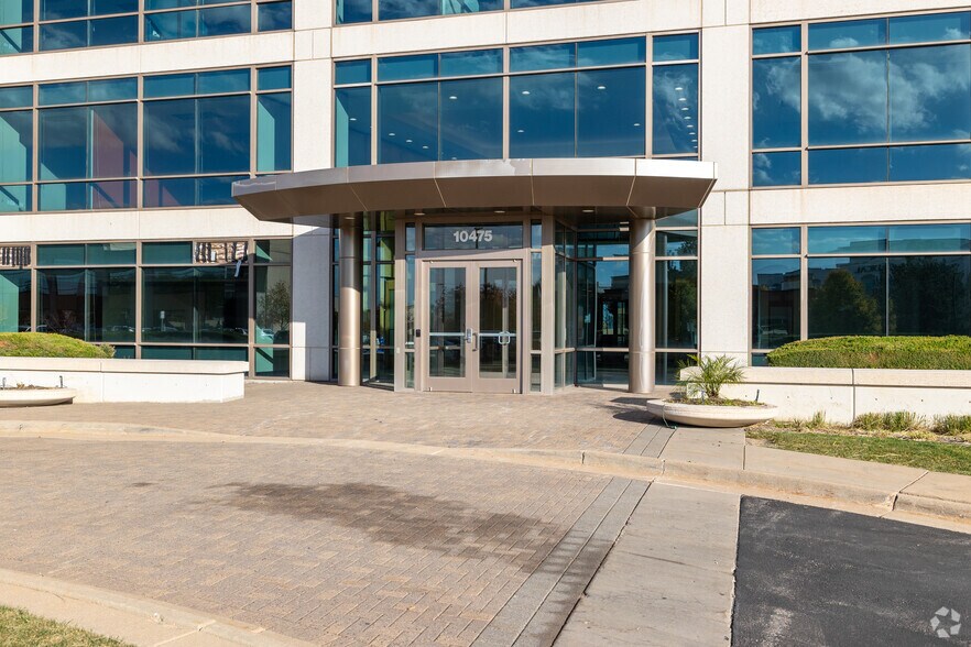 More Photos Of 10475 Park Meadows Dr, Lone Tree Office For Sale