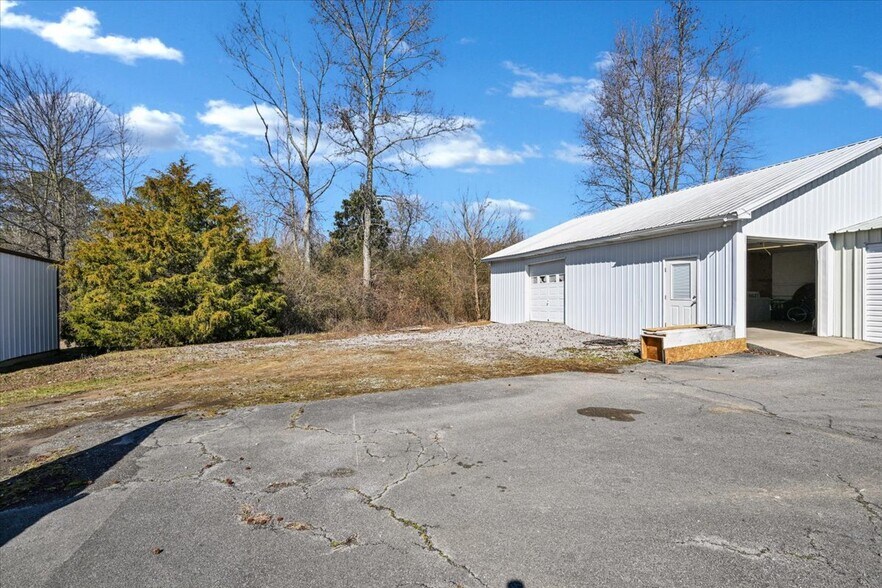 More Photos Of 61 AL Highway 69 N, Cullman Flex For Sale