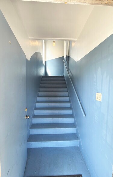 More Photos Of 1317 Linwood Ave, Los Angeles Apartments For Sale