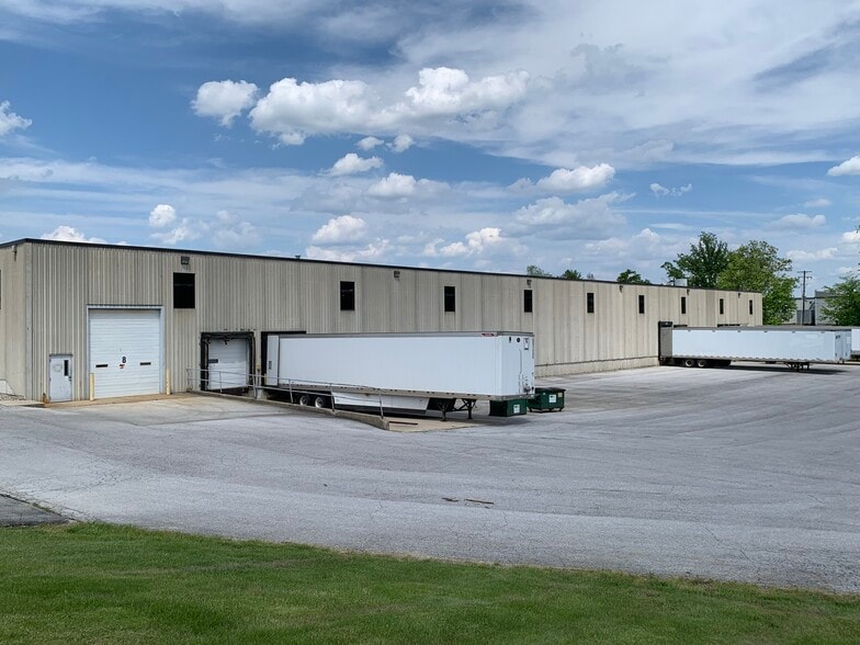 More Photos Of 3605 Independence Dr, Fort Wayne Warehouse For Sale