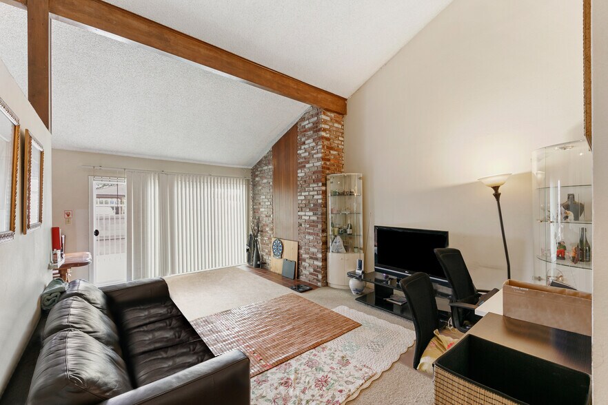 More Photos Of 10216 Vultee St, Downey Apartments For Sale
