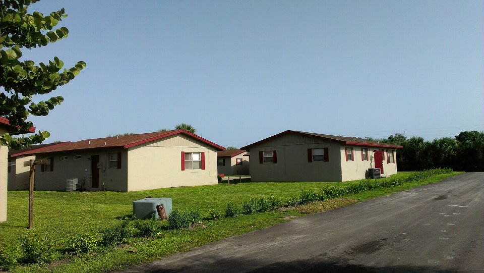 Primary Photo Of 700 Harlem Tenants Cir, Clewiston Apartments For Sale