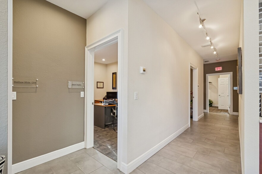 More Photos Of 5308 Central Ave, Saint Petersburg Office Residential For Sale
