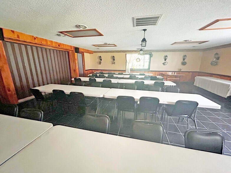 More Photos Of 4741 Route 220, Muncy Valley Restaurant For Sale