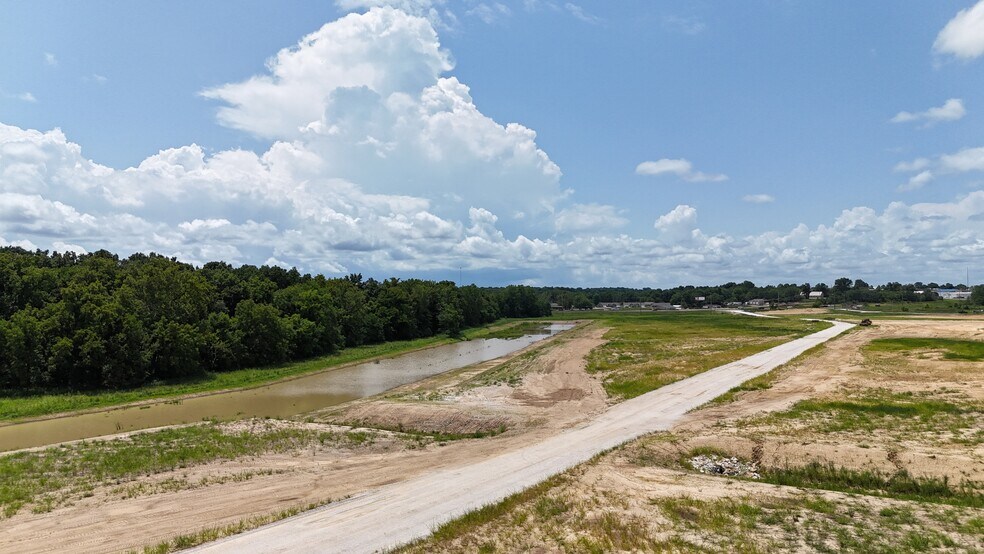 More Photos Of East Outer Road Hwy 61 (Lot 16), Troy Land For Sale