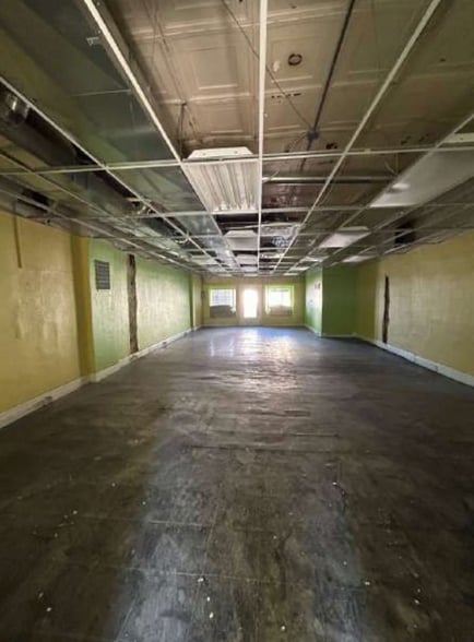 More Photos Of 701-711 W Wyoming Ave, Lockland Apartments For Sale