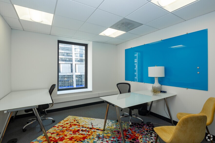 More Photos Of 73 W Monroe St, Chicago Coworking Space