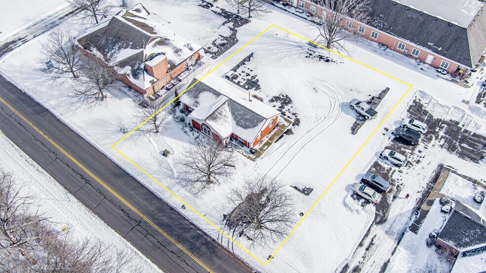 More Photos Of 822 Davison Rd, Lockport Coworking Space