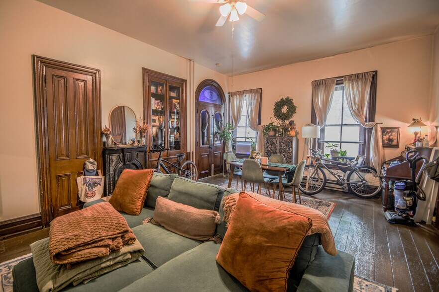 More Photos Of 1 S Main St, Richlandtown Apartments For Sale