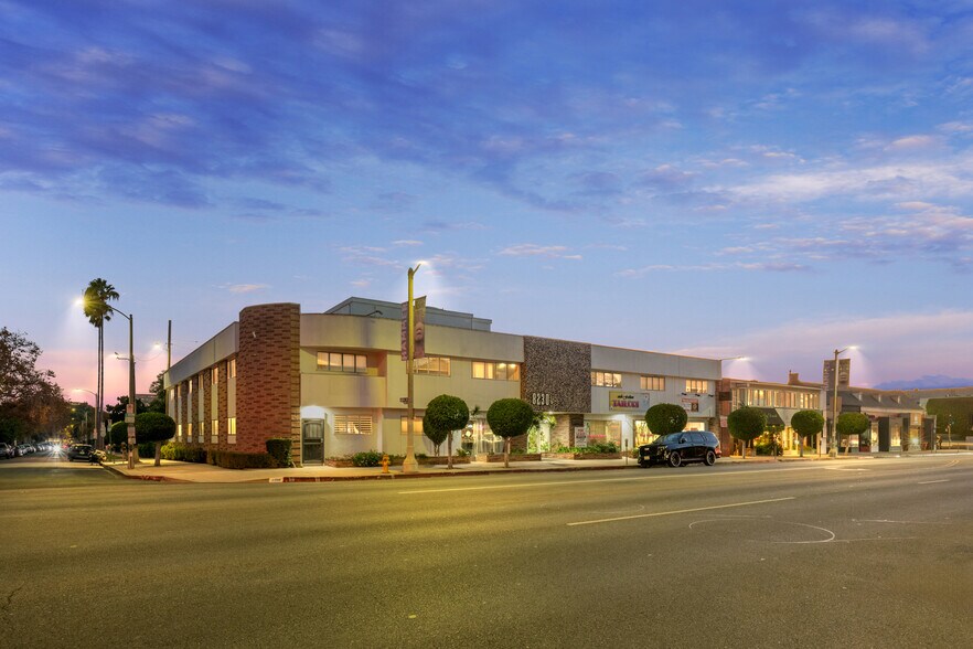 More Photos Of , Los Angeles Unknown For Sale