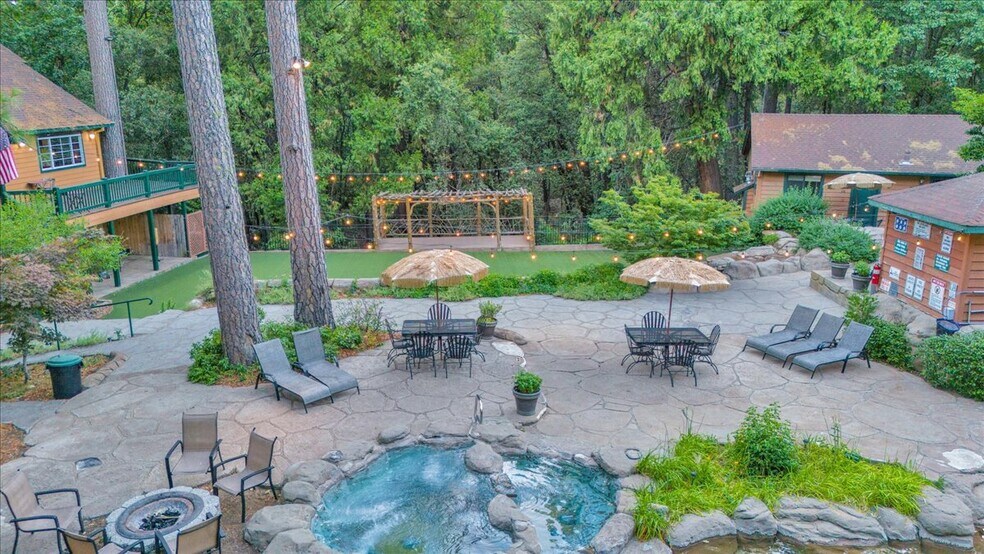 More Photos Of 22732 Middle Camp rd, Sonora Hotel For Sale