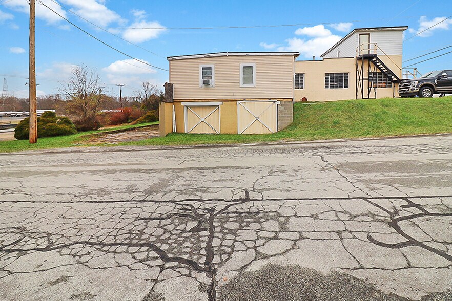 More Photos Of 704 California Ave, Rochester Industrial For Sale