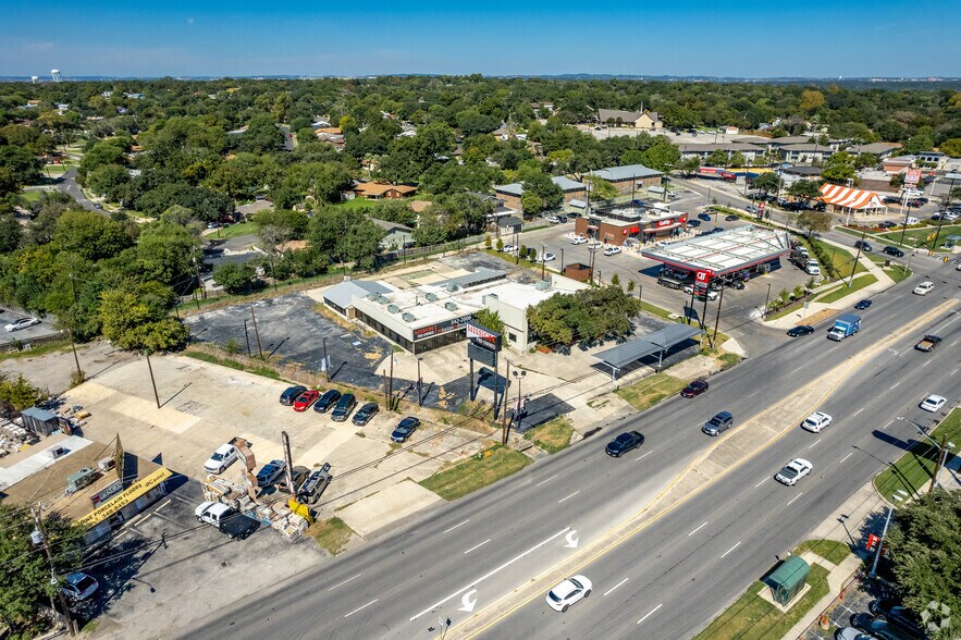 More Photos Of 9907 San Pedro Ave, San Antonio Auto Dealership For Sale