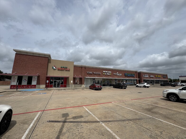 Primary Photo Of 6111-6127 N Fry Rd, Katy Unknown For Lease