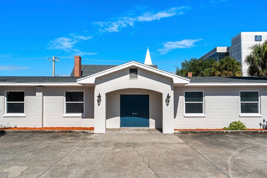 More Photos Of 1824 S Harbor City Blvd, Melbourne Religious Facility For Sale
