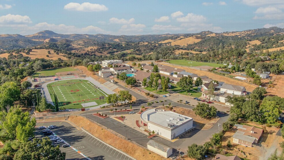 More Photos Of 68 Church Hill Rd, San Andreas Flex For Sale